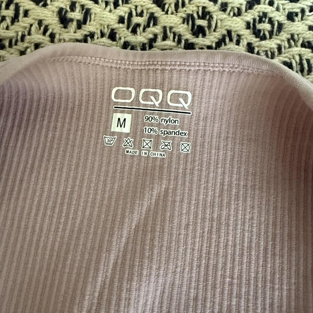 Women's Pink Ribbed Tank Top - Picture 3 of 3